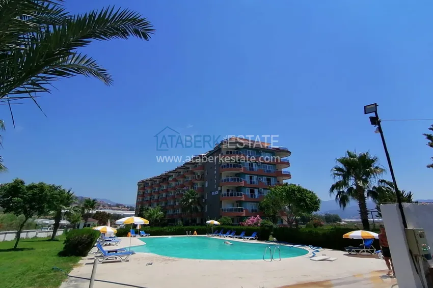 Квартира в районе Демирташ с видом на море в жилом комплексе  4 