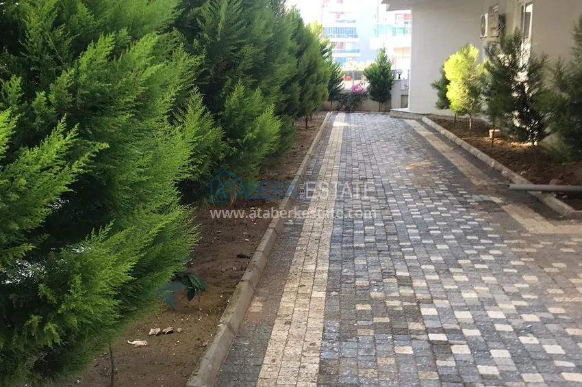 Квартира в Махмутларе полностью меблированная в новостройке 4 