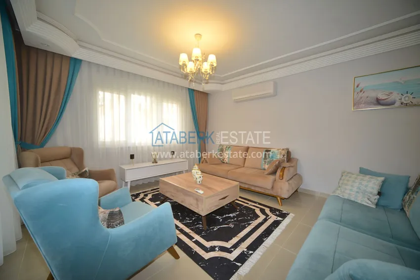 Приобрести Квартиры и пентхаусы в районе Оба в современном жилом комплексе 4 