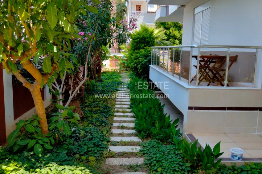 Квартира от собственника, в Анталии, район Коньяалты меблированная 5 