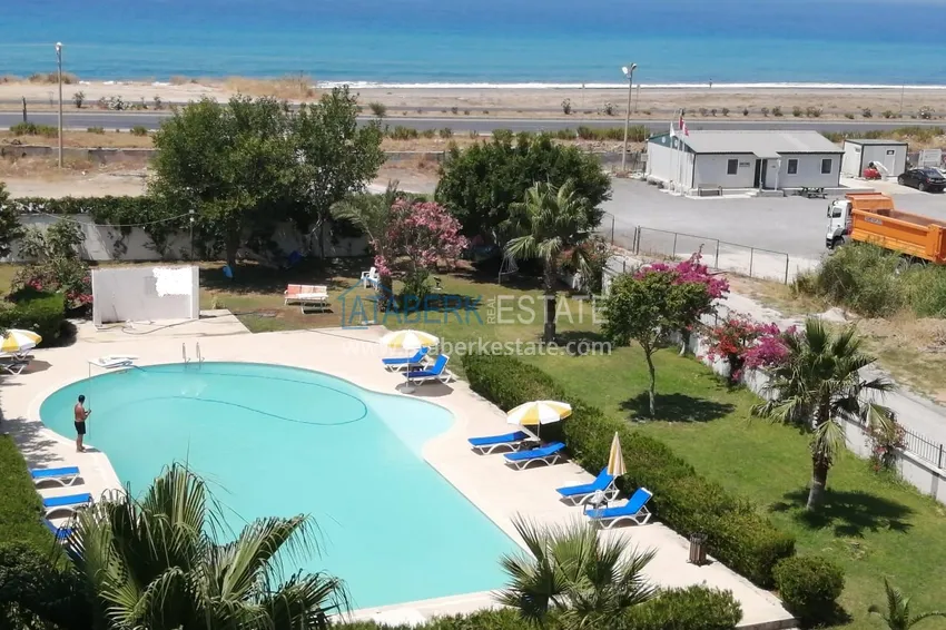 Квартира в районе Демирташ с видом на море в жилом комплексе  6 