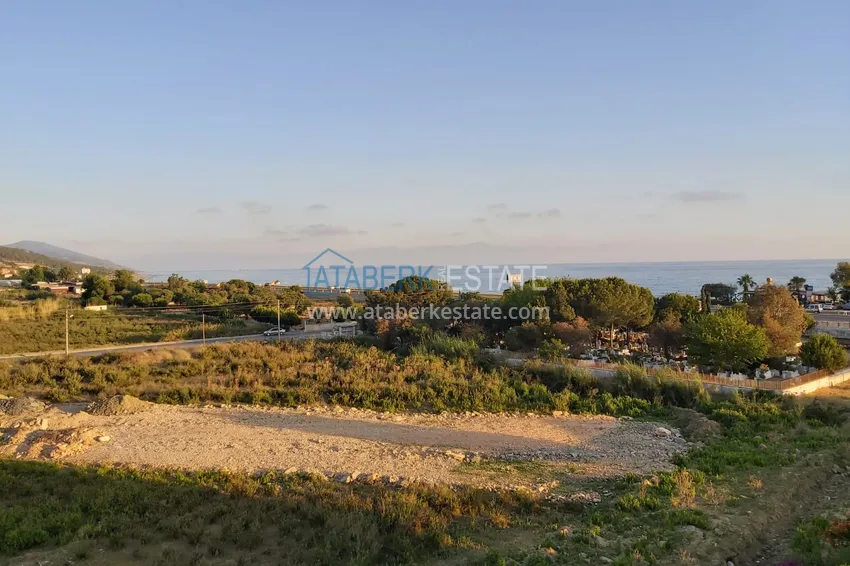 Квартира в районе Демирташ с видом на море в жилом комплексе  7 