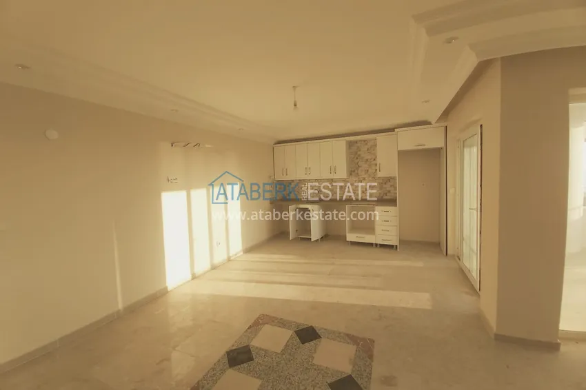 Приобрести Квартира в районе Демирташ с видом на море в жилом комплексе  8 