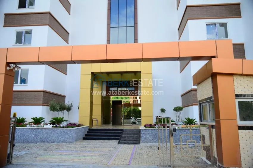 Квартира в Махмутларе с мебелью видом на горы в комплексе с частным пляжем  9 