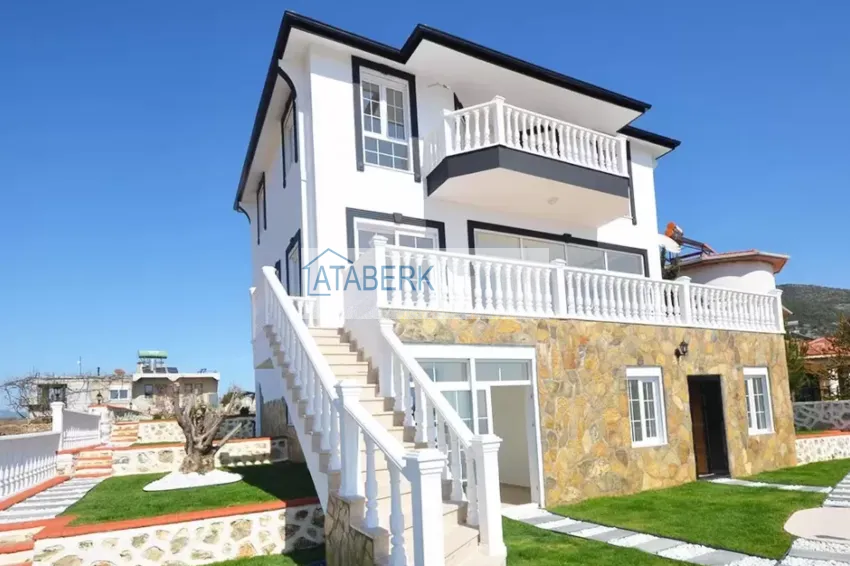 Особняк на берегу моря в Газипаше  13 