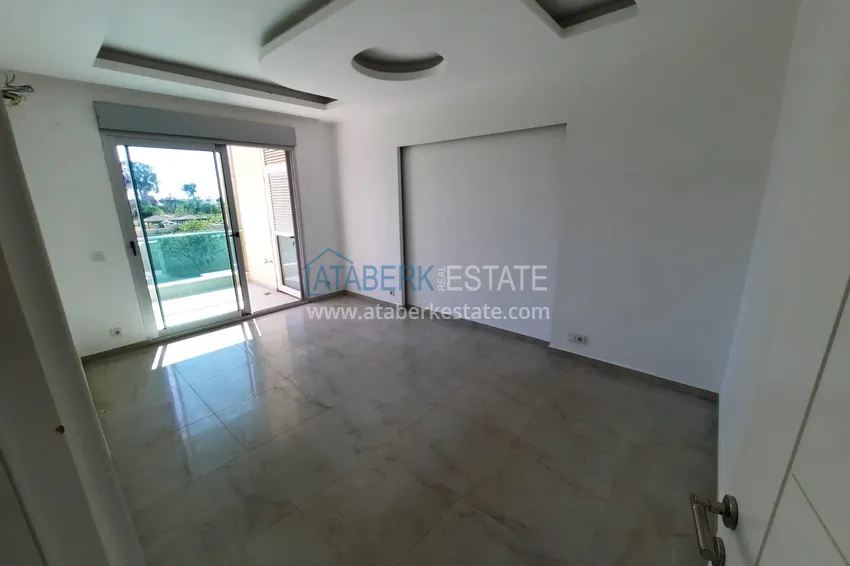 Приобрести Садовый дуплекс в Кестеле в жилом комплексе рядом с морем 11 