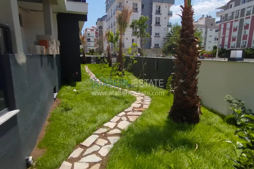 Квартира в Анталии район Коньяалты от застройщика  9 