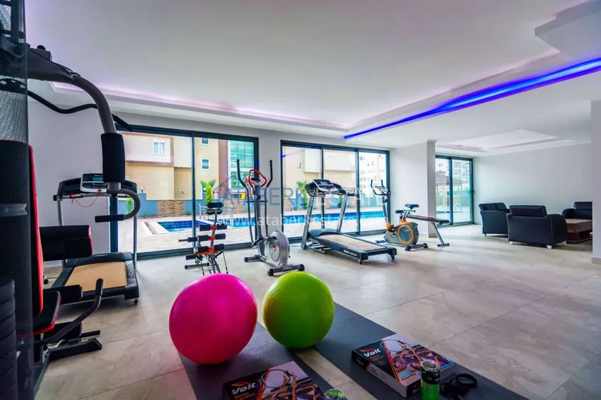 Квартира в Махмутларе с новой мебелью, застекленным балконом 18 