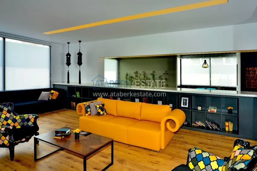 Квартира в районе Оба с мебелью на первой береговой линии 17 