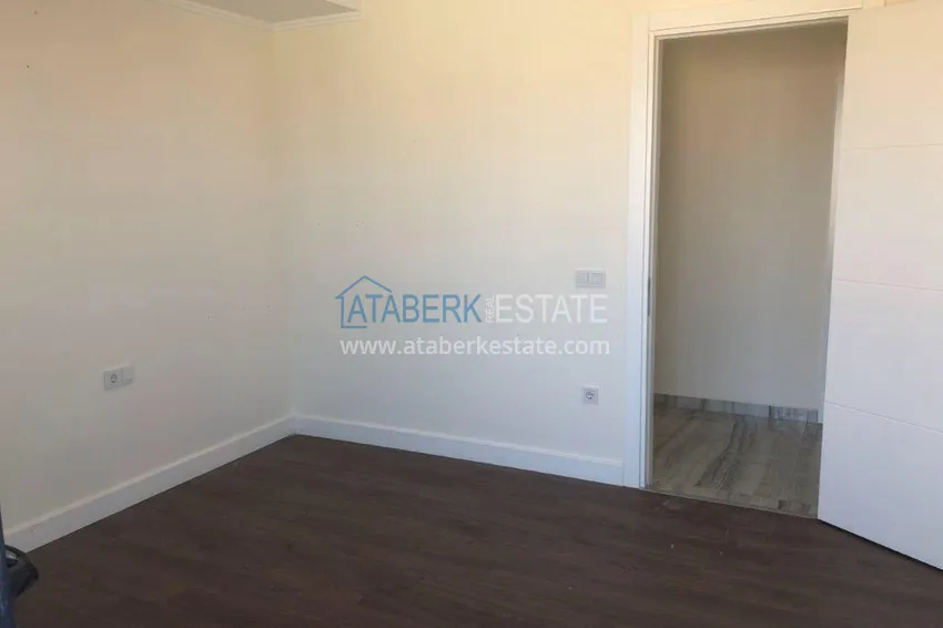 Приобрести Пентхаус в центре Алании с открытым видом на море в молодой резиденции 14 