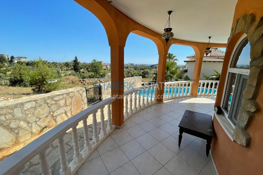 Приобрести Отдельно стоящая двухэтажная вилла в Авсалларе 14 