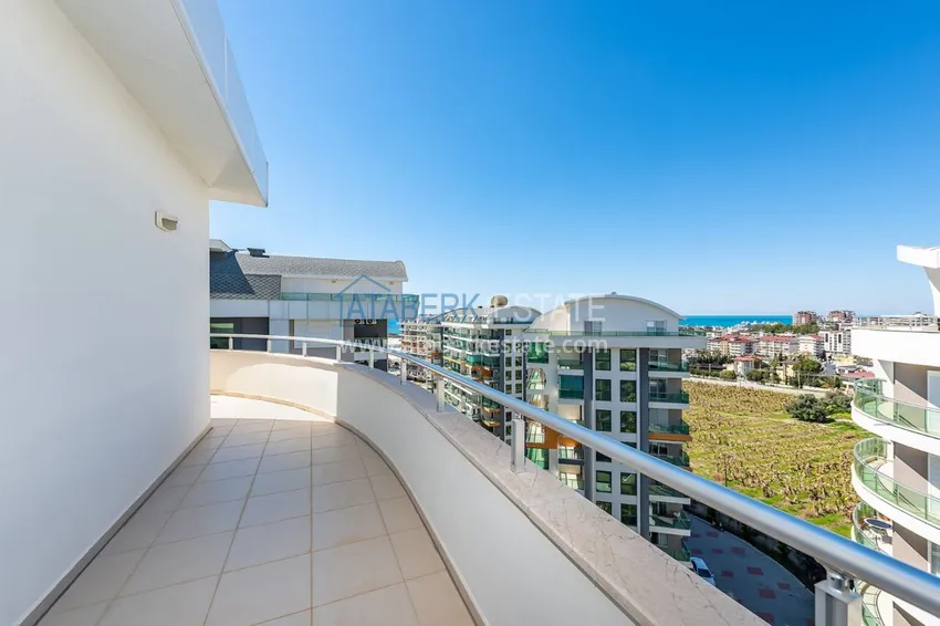 Приобрести Пентхаус в Авсалларе меблированный с видом на море в элитном комплексе  16 