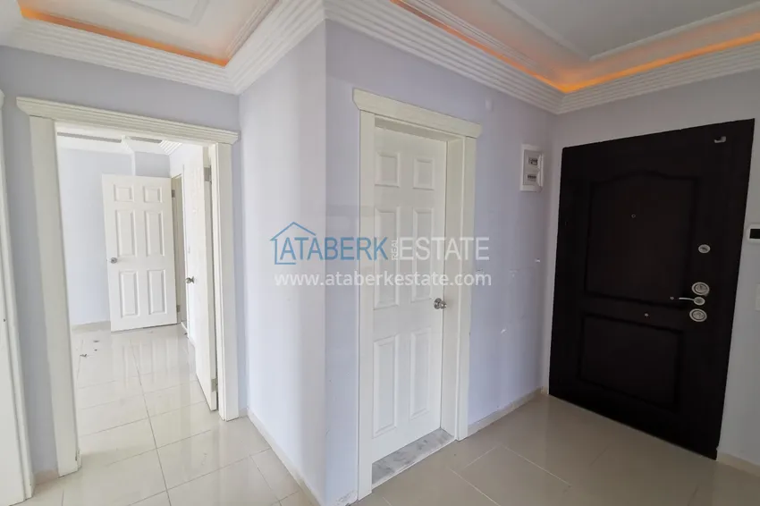 Приобрести Квартира в Оба трехкомнатная с красивым открытым видом на горы 1 