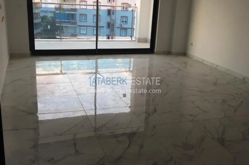 Приобрести Двухкомнатная квартира в центре Алании с чистовой отделкой 1 