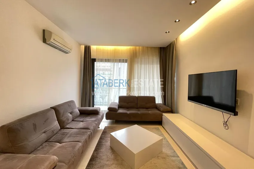 Приобрести Квартира в районе Оба с мебелью на первой береговой линии 1 