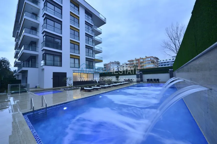 Квартира в районе Оба с мебелью на первой береговой линии 3 