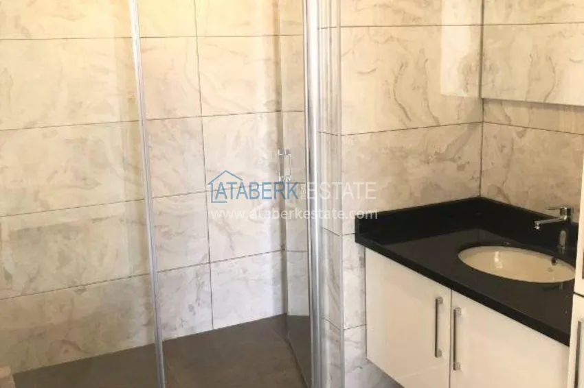 Приобрести Пентхаус в центре Алании с открытым видом на море в молодой резиденции 24 