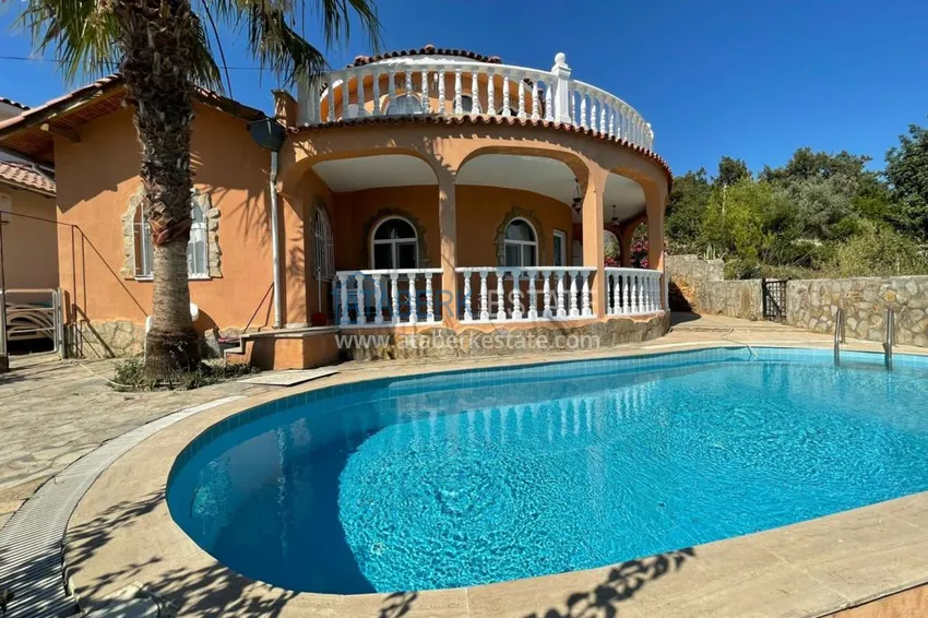 Отдельно стоящая двухэтажная вилла в Авсалларе 3 