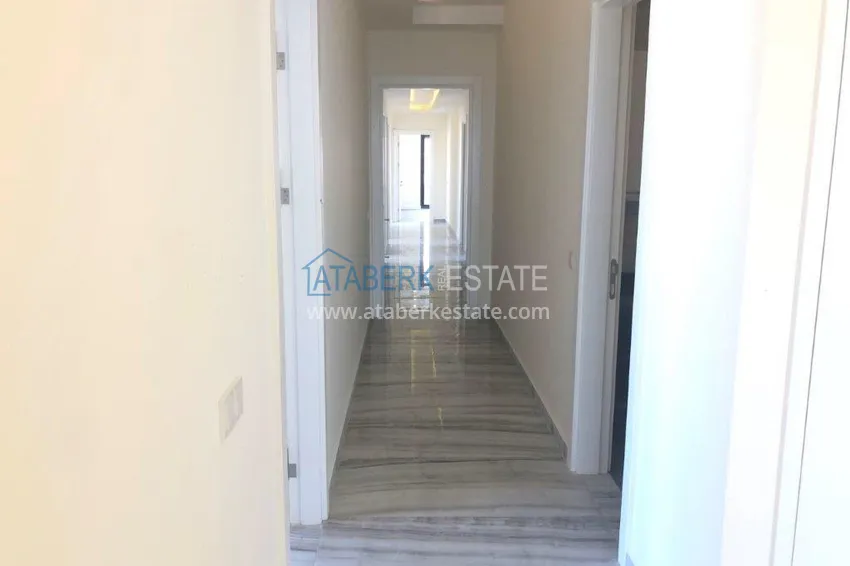 Приобрести Пентхаус в центре Алании с открытым видом на море в молодой резиденции 9 