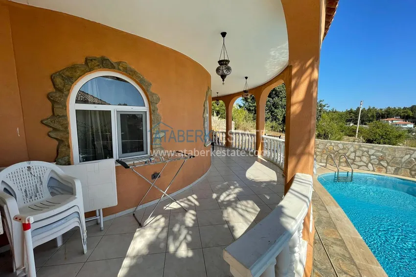 Отдельно стоящая двухэтажная вилла в Авсалларе 5 