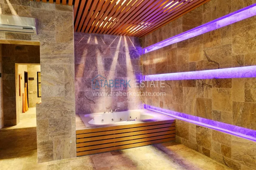 Квартира в районе Оба с мебелью на первой береговой линии 11 