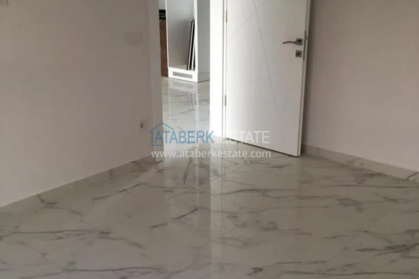 Приобрести Двухкомнатная квартира в центре Алании с чистовой отделкой 8 