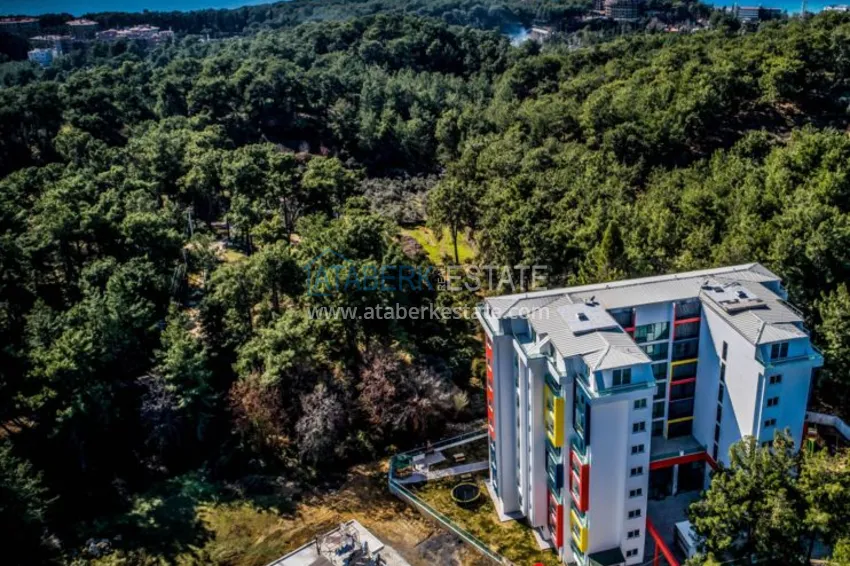 Квартиры в Авсалларе меблированные с видом на лес в современном комплексе  1 