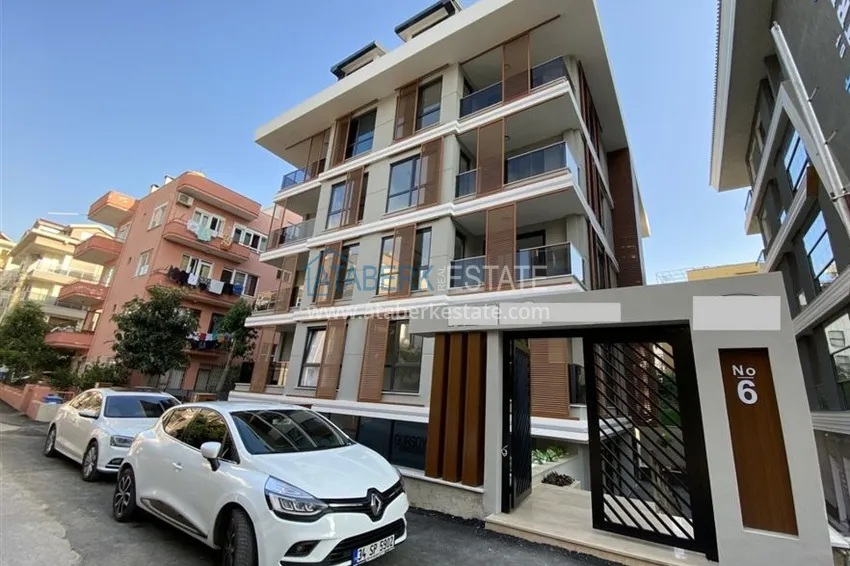 Квартира в Алании район пляжа Клеопатра с качественной чистовой отделкой 1 