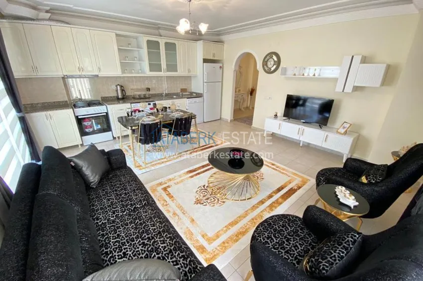 Приобрести Квартира в центре Махмутлара с 3 балконами и частичным видом на море 2 