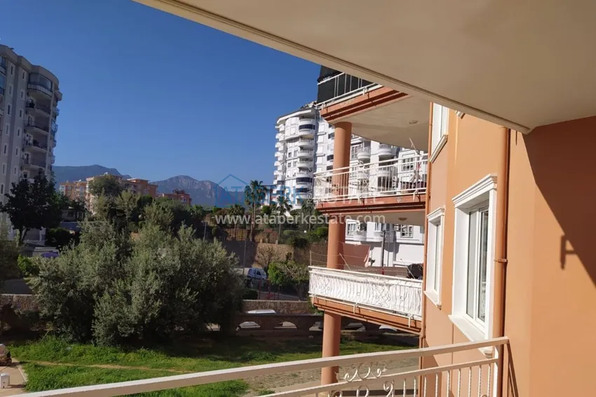 Приобрести Квартира в Тосмуре с мебелью, видом на горы в небольшом комплексе 10 