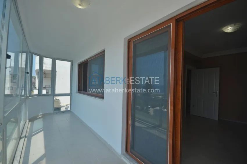 Приобрести Трехуровневая смежная вилла в районе Демирташ с собственным садом 14 