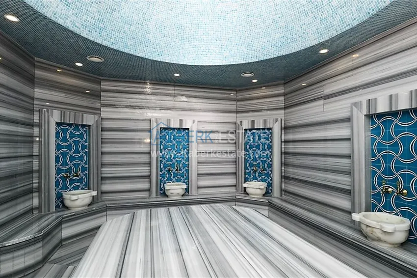 Квартира в Оба просторная с отдельной кухней, в комплексе с инфраструктурой 12 