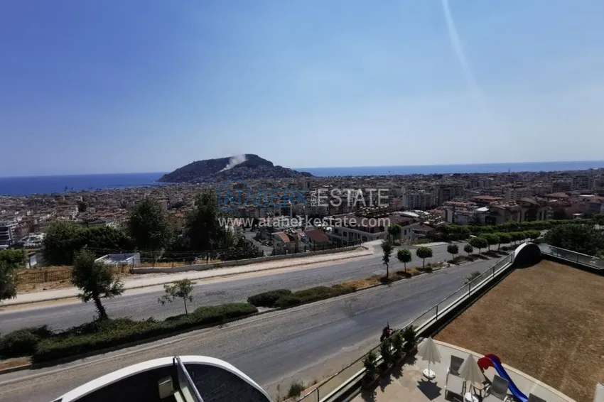 Приобрести Видовая квартира в центре Алании в эксклюзивном комплексе  12 