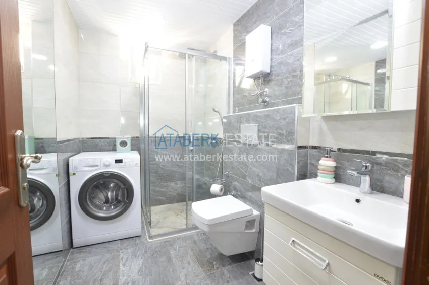 Приобрести Квартира в центре Алании с мебелью и отдельной кухней в городском доме 12 