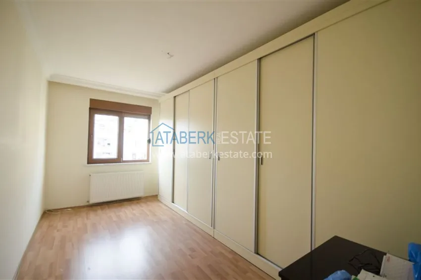 Приобрести Квартира в самом центре Алании с газификацией и видом на горы  13 