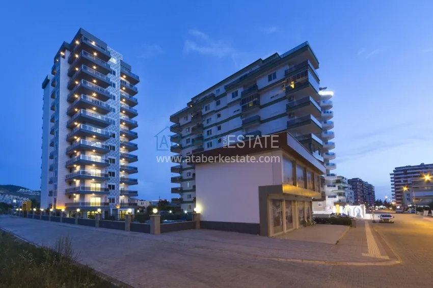 Квартира с мебелью в Махмутларе в благоустроенном комплексе 15 