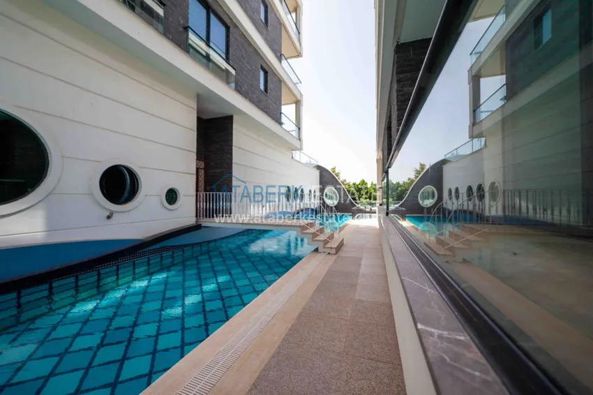 Видовая квартира в центре Алании в эксклюзивном комплексе  14 