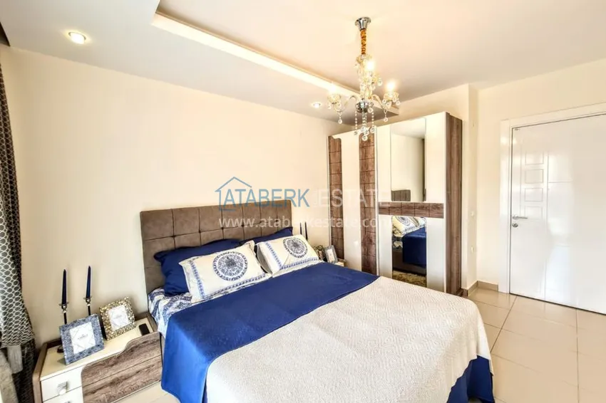 Приобрести Двухуровневая квартира в Кестеле с новой мебелью и видом на море 16 