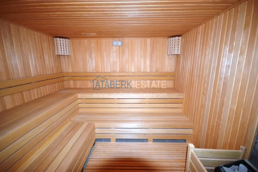 Двухуровневая квартира в Кестеле с новой мебелью и видом на море 19 