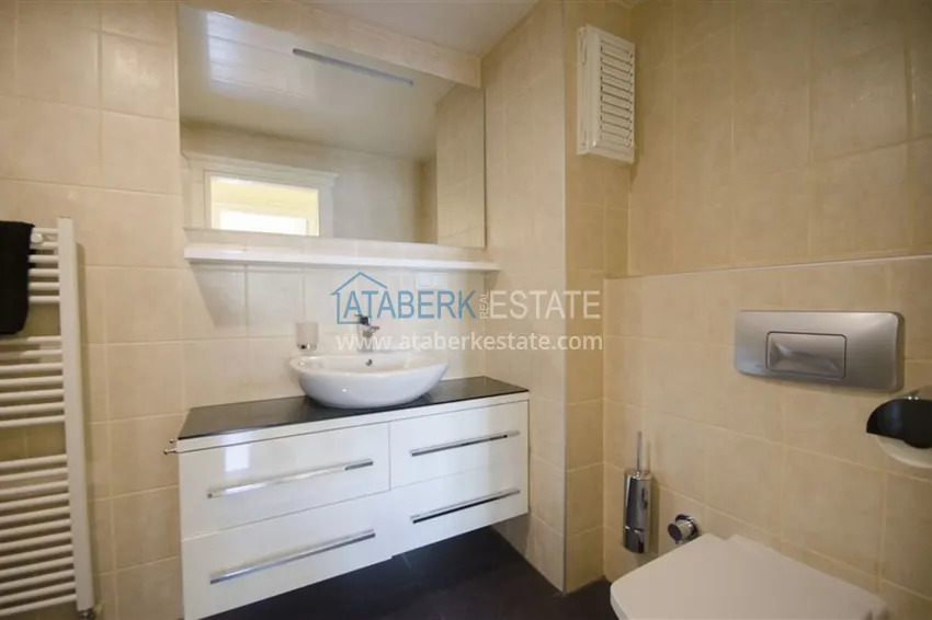 Приобрести Квартира в самом центре Алании с газификацией и видом на горы  18 