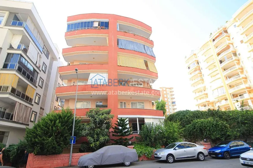 Квартира в центре Махмутлара в комплексе городского типа в 3 минутах от моря 1 