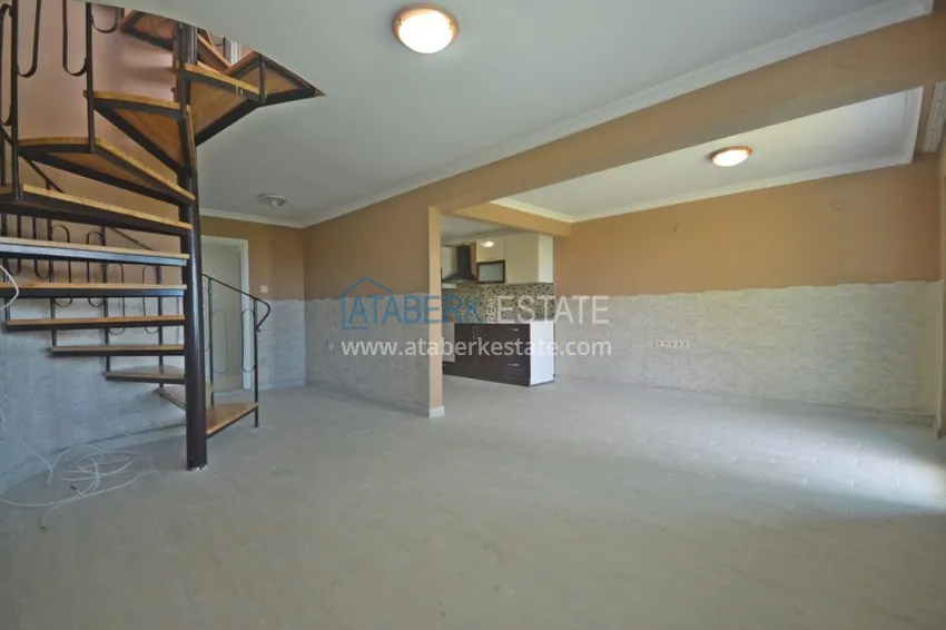 Приобрести Трехуровневая смежная вилла в районе Демирташ с собственным садом 2 