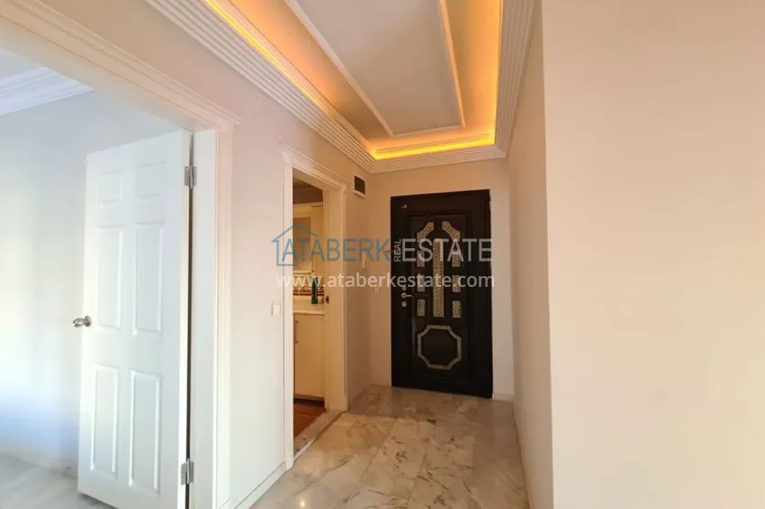 Приобрести Трехкомнатная квартира в Махмутларе, с мебелью рядом с морем 1 