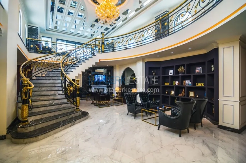 Квартира в Оба с изысканным интерьером в фешенебельном комплексе. Вид на море 24 