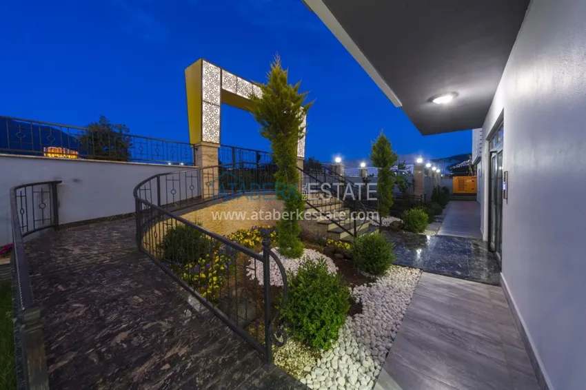 Квартира с мебелью в Махмутларе в благоустроенном комплексе 21 