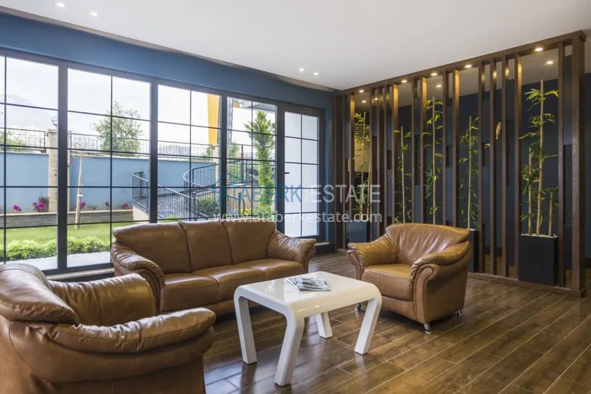 Квартира с мебелью в Махмутларе в благоустроенном комплексе 27 