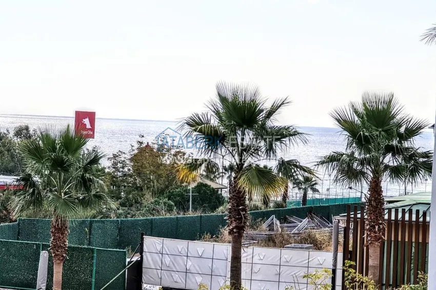 Приобрести Двухуровневая квартира в Кестеле с новой мебелью и видом на море 26 