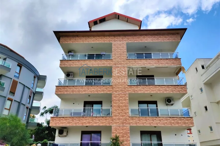 Квартира в Кестеле с мебелью в 250 метрах от моря 2 