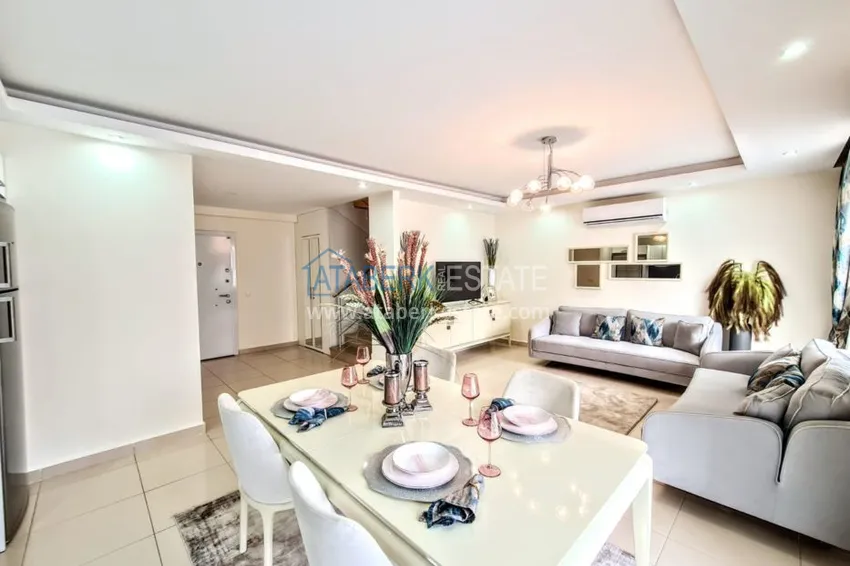 Приобрести Двухуровневая квартира в Кестеле с новой мебелью и видом на море 2 