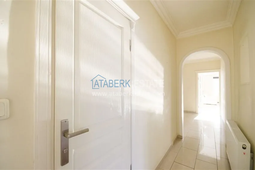 Приобрести Квартира в самом центре Алании с газификацией и видом на горы  2 